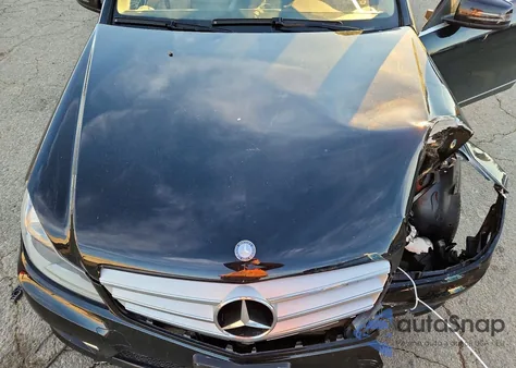 2013 Mercedes-Benz C 250 from USA, damaged, VIN WDDGF4HB5DR262873